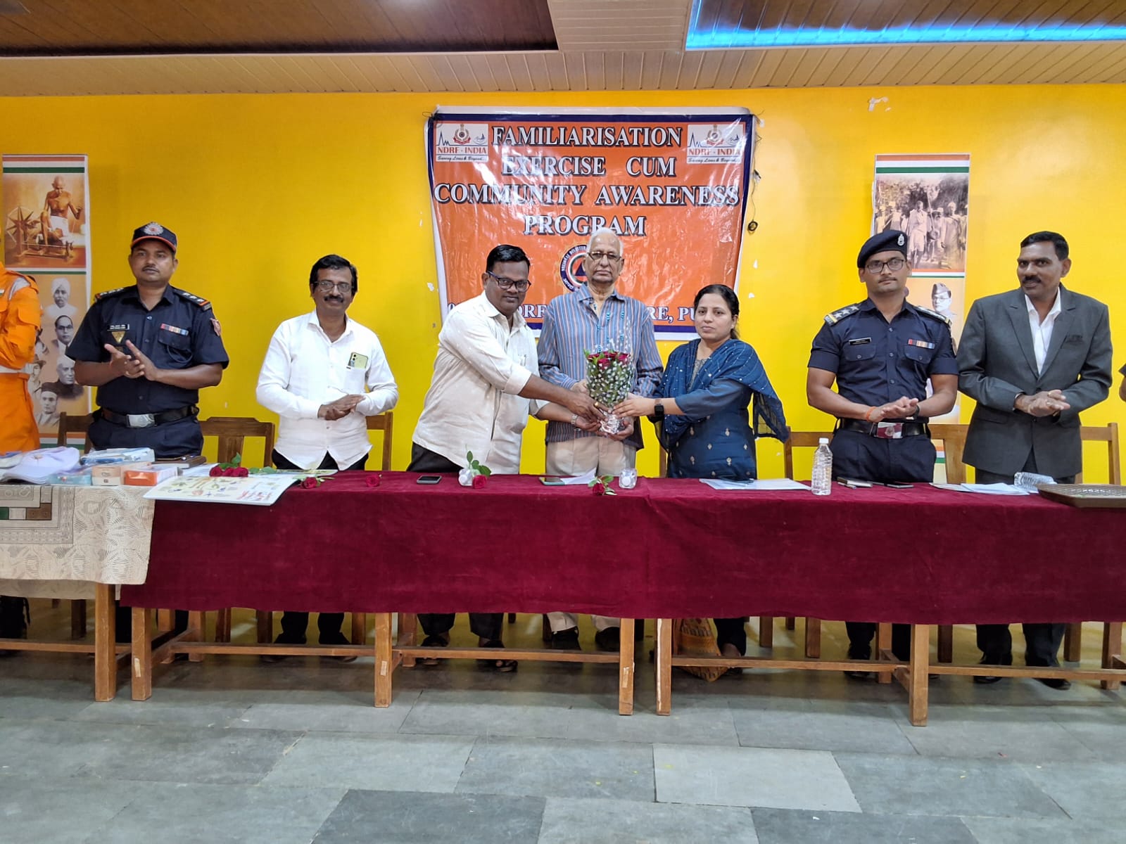 विद्यामंदिर माध्यमिक प्रशालेत एनडीआरएफ टिम मार्फत आपत्ती व्यवस्थापन प्रशिक्षण
