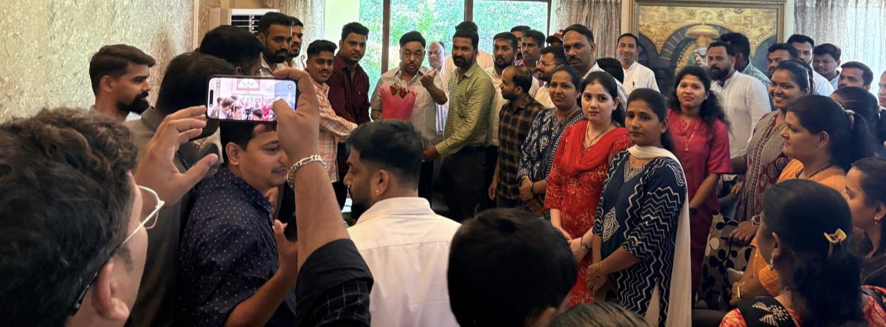 सिंधुदुर्ग जिल्हा मध्यवर्ती बँकेतील तात्पुरत्या कर्मचाऱ्यांना कायम सेवेत घ्यावे