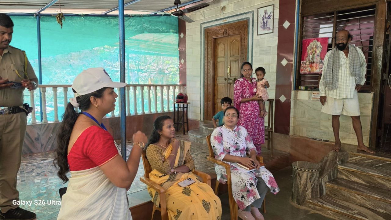 जनगणना २०२७ च्या कामकाजाची जिल्हाधिकारी तृप्ती धोडमिसे यांच्याकडून प्रत्यक्ष पाहणी_