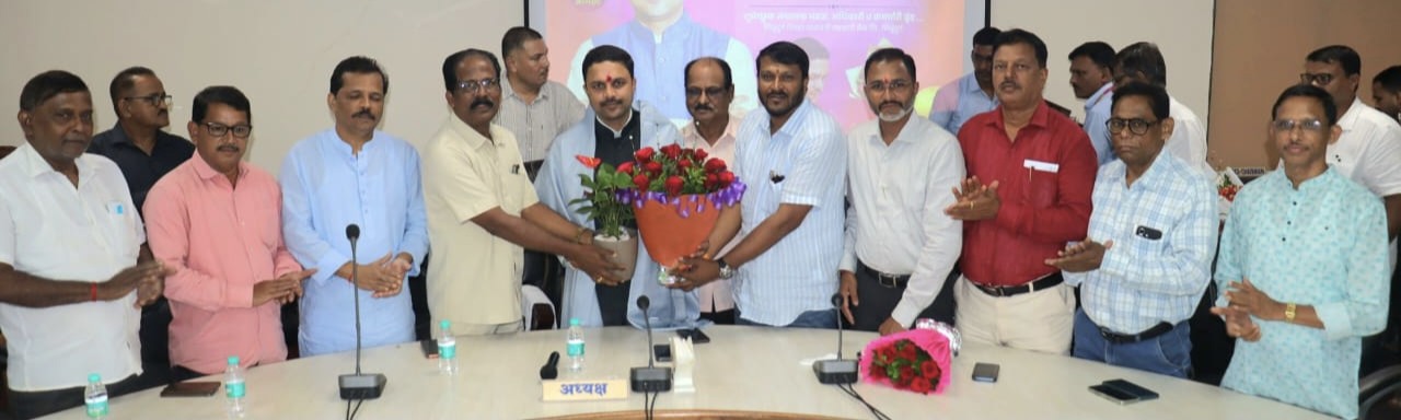 सिंधुदुर्ग जिल्हा बँक सहकाराच्या बळावर जिल्ह्याला समृद्ध करणार: मनीष दळवी